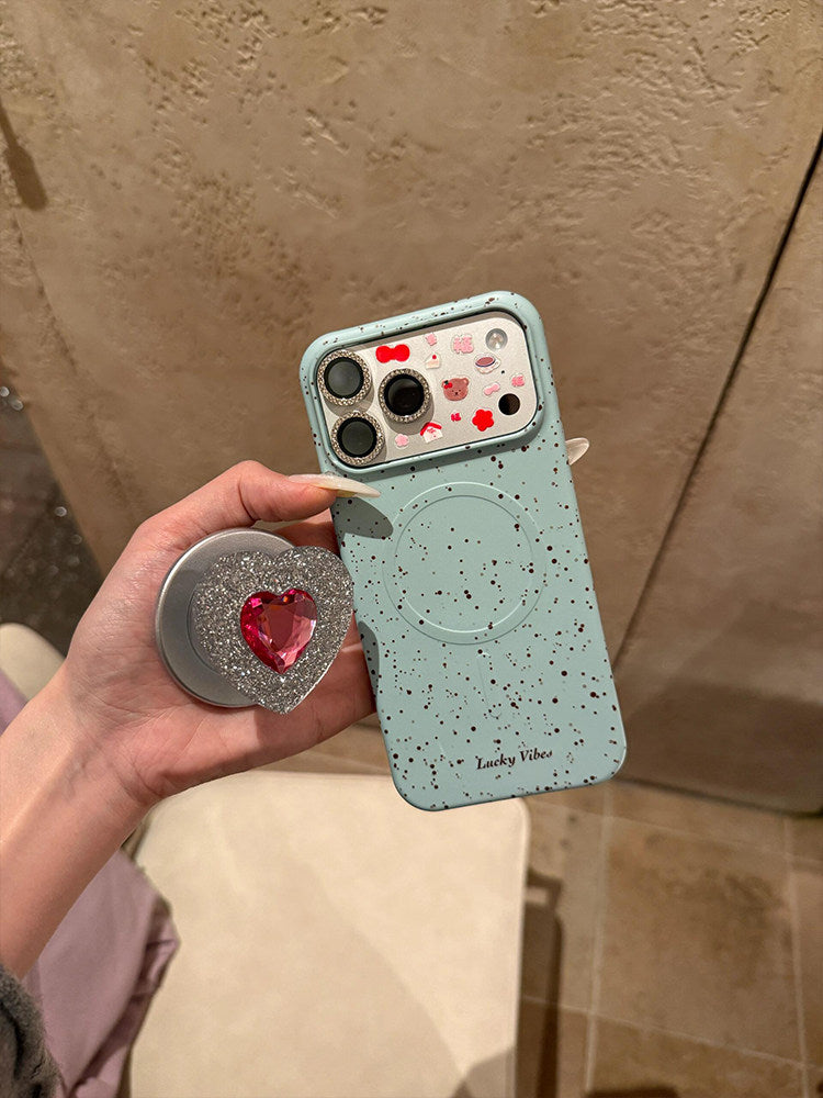 Heart-shaped mint-themed magnetic phone case