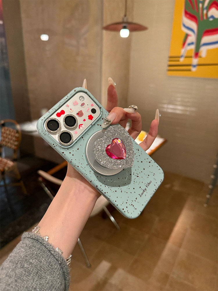 Heart-shaped mint-themed magnetic phone case