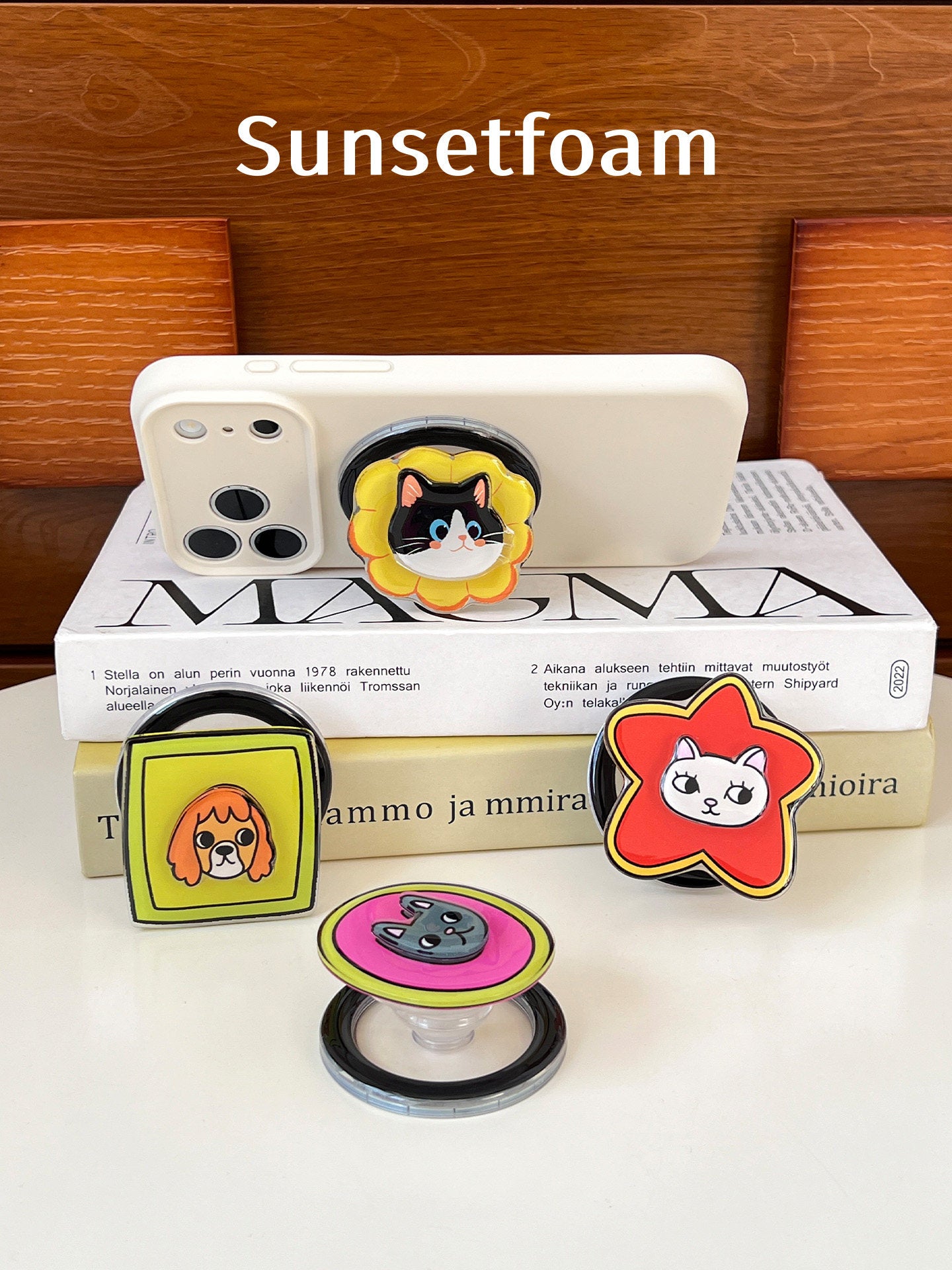 Cute pet-shaped magnetic phone holder