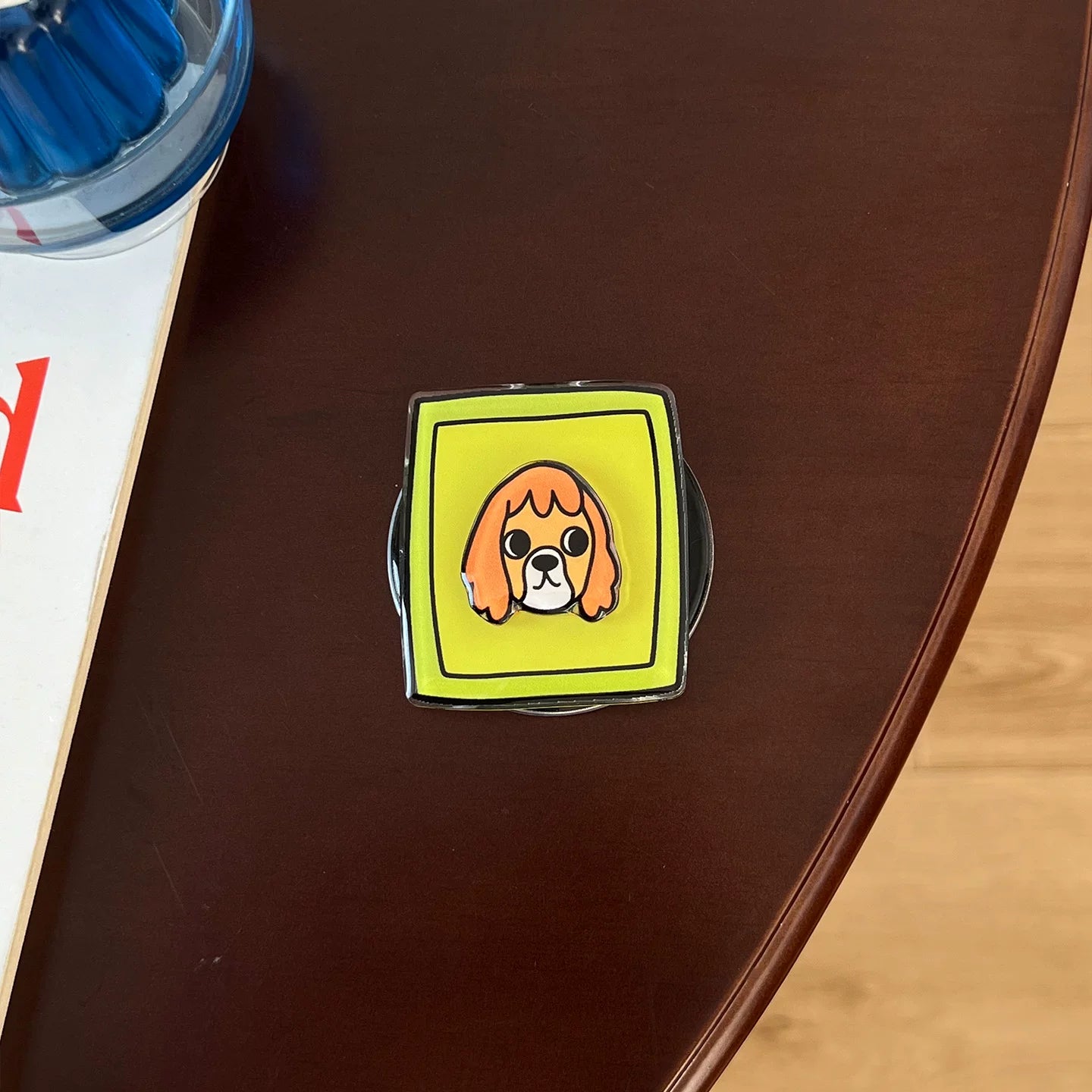 Cute pet-shaped magnetic phone holder